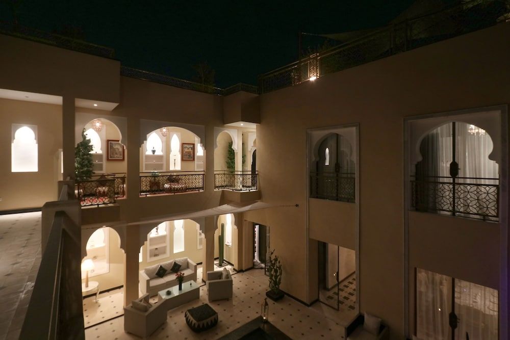 undefined Riad Faraj 7