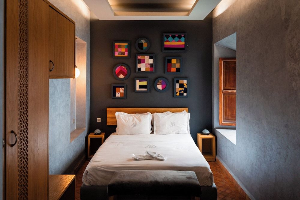 undefined Riad Ysalis 5