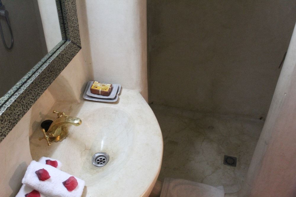 Riad Mboja Chez Ali Baba Standard Double Room, Ensuite 11