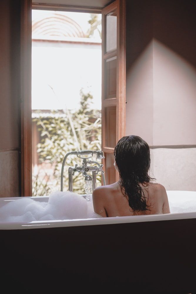 undefined Riad Kbour & Chou 9