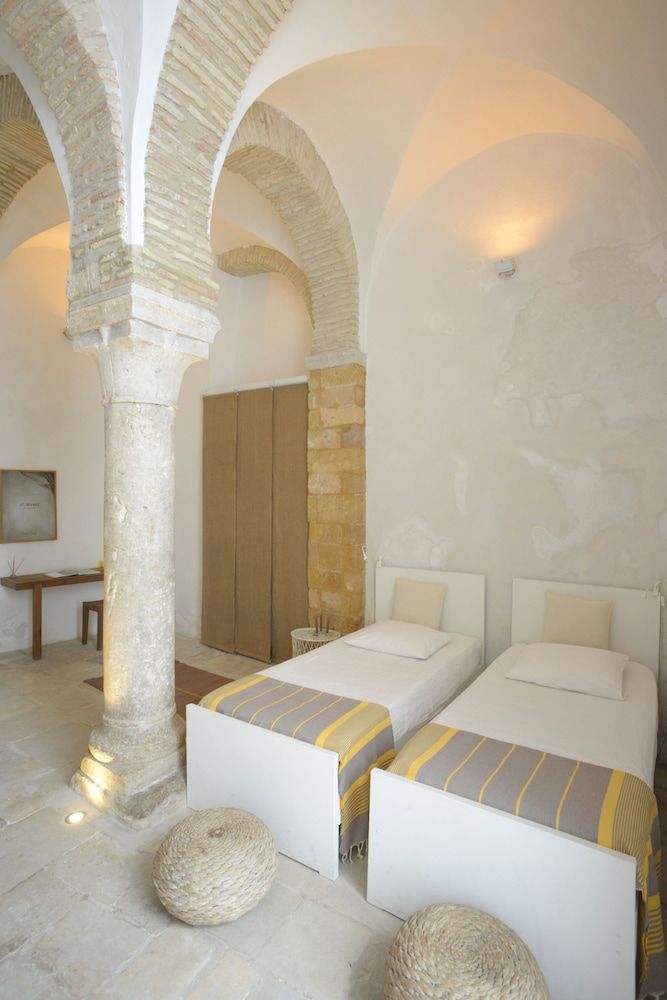 undefined La Chambre Bleue 5