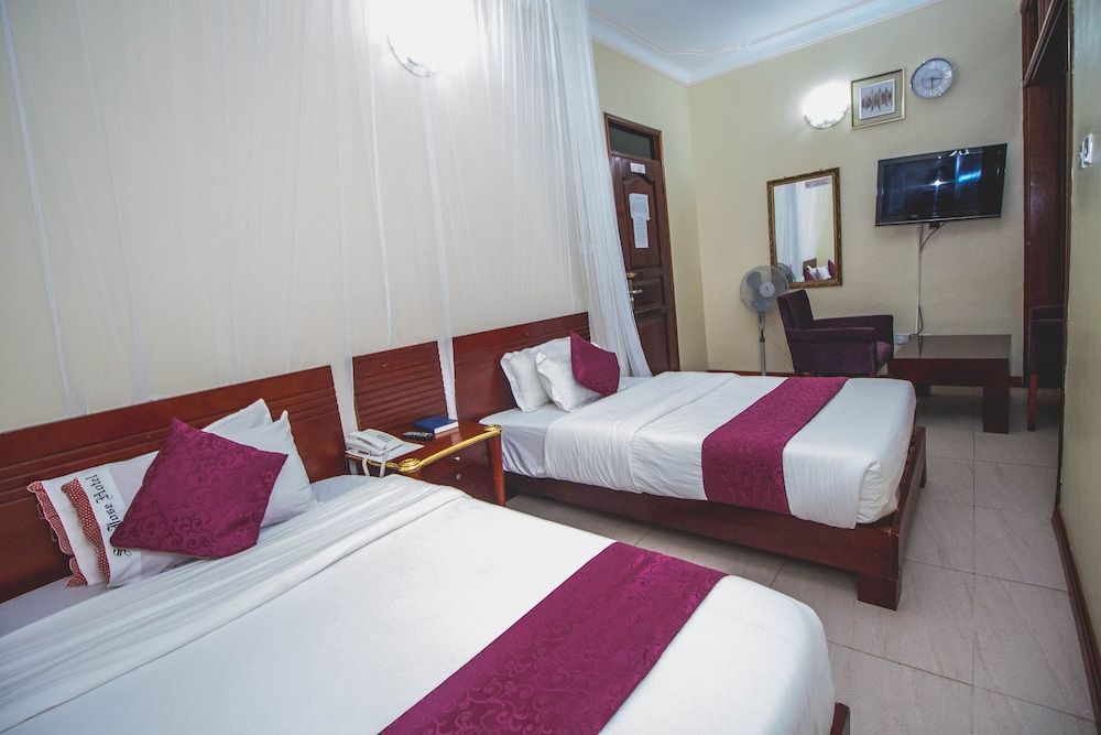 Sir Jose Hotel