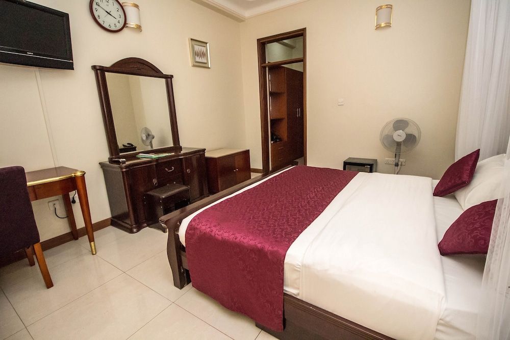 Sir Jose Hotel
