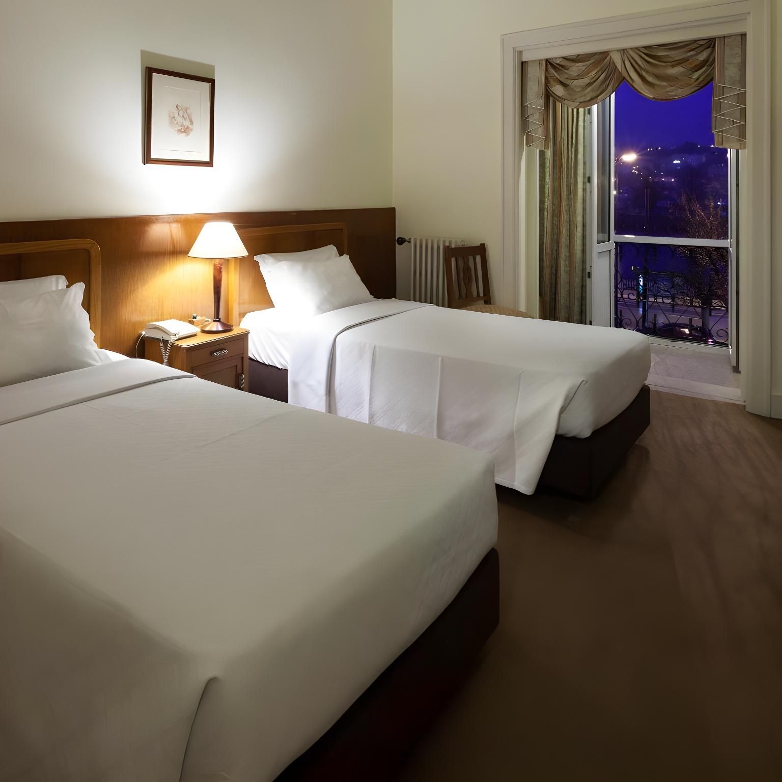 undefined Hotel Astoria 9