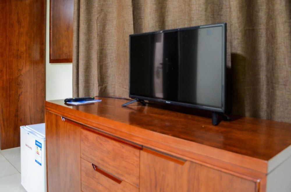 Igar Plaza Hotel Single Room 9