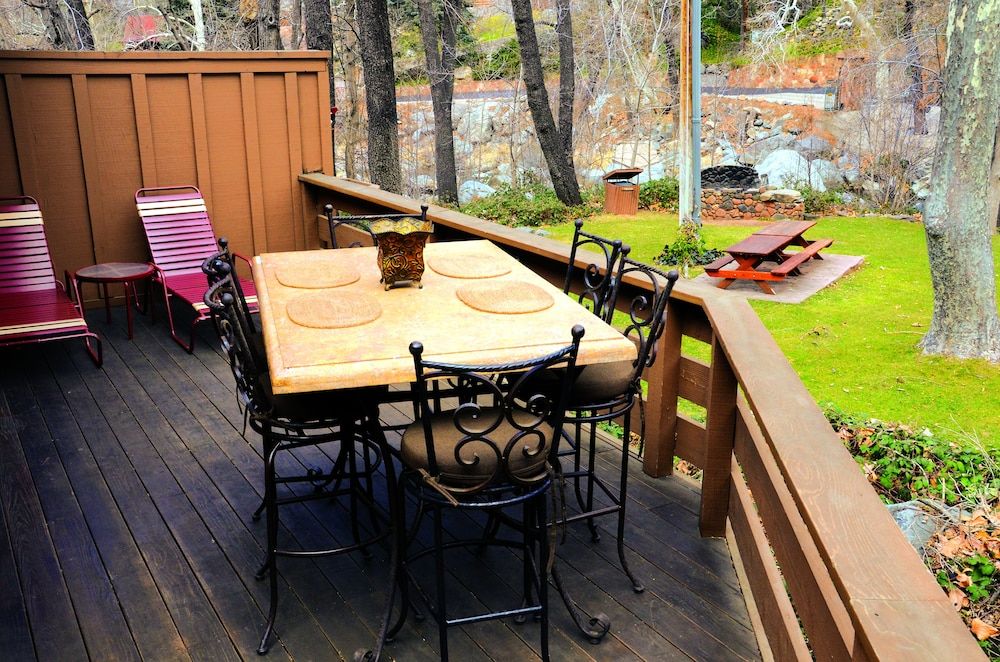 Junipine Resort Villa, 2 Bedrooms, Kitchen (Creek View) 8