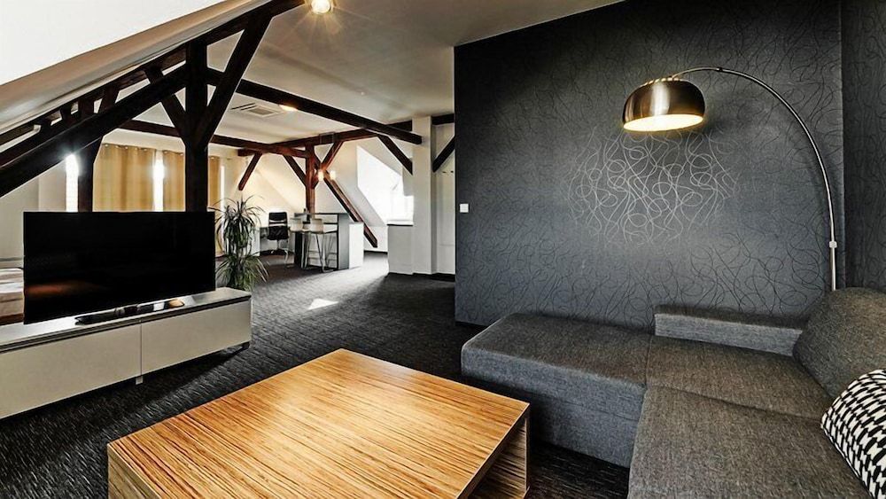 Penzion Bird's Nest Deluxe Loft (Terrace) 8