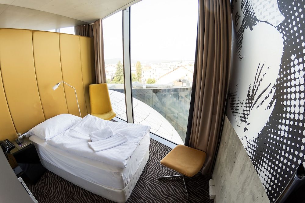 undefined Sono Hotel 10