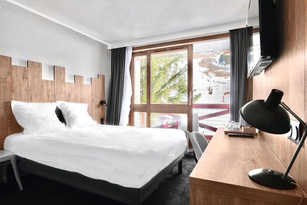 Premium Triple Room, Balcony