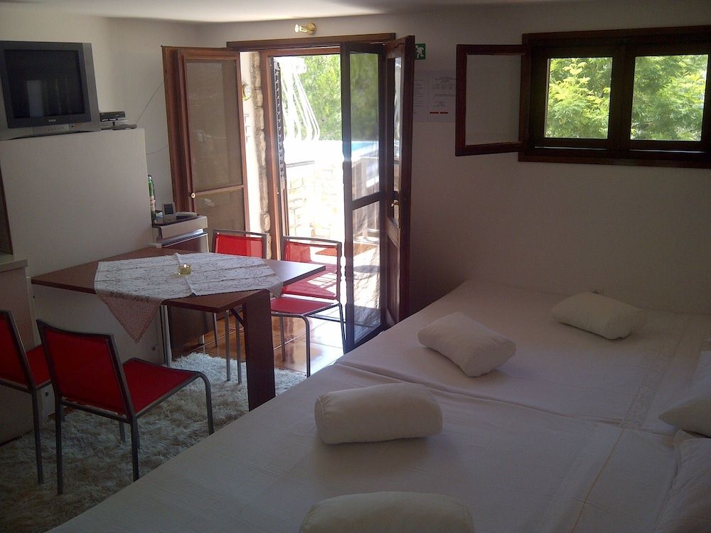 Villa Sonia & Teo - Hvar Classic Studio, Terrace (A2)