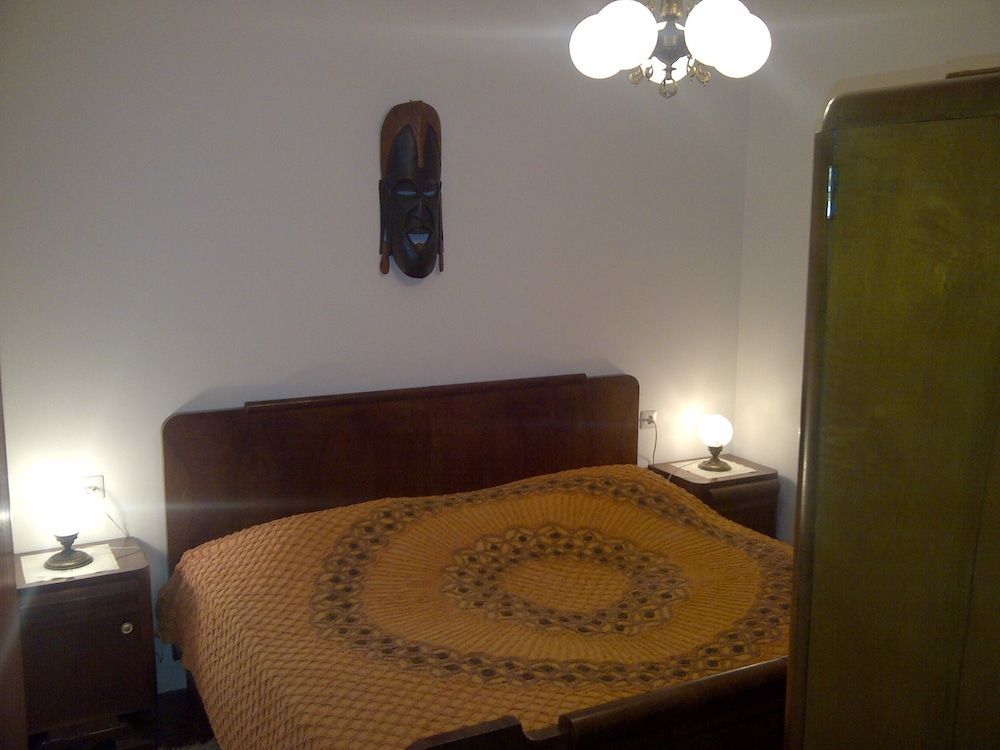 Villa Sonia & Teo - Hvar Family Villa, 4 Bedrooms, Pool Access, Beach View 3