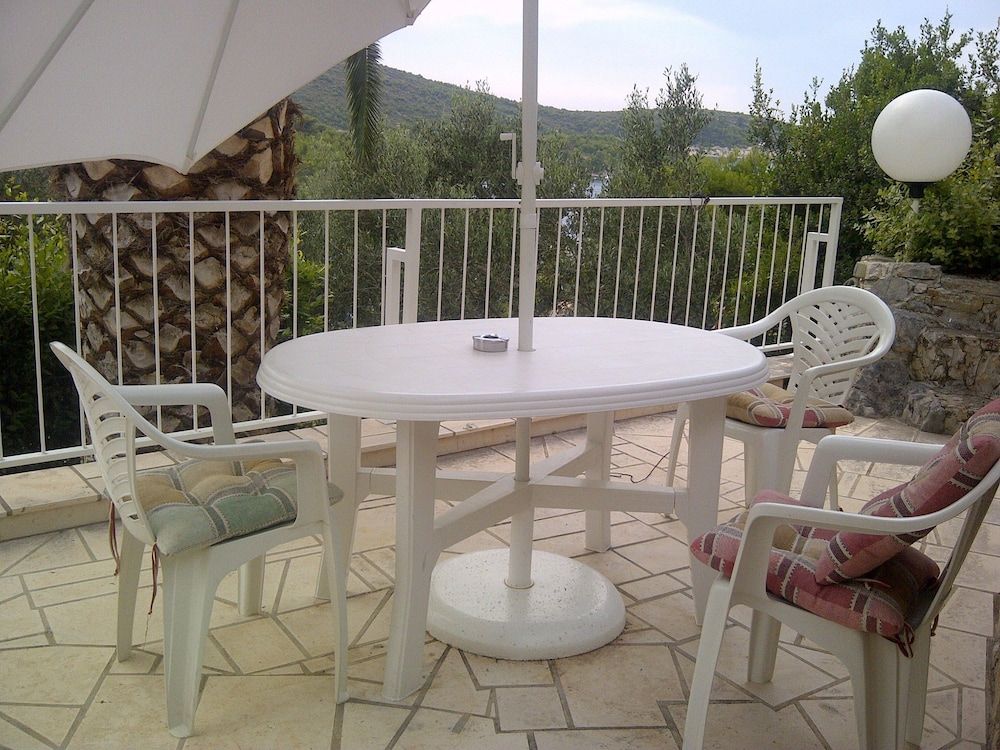 Villa Sonia & Teo - Hvar Classic Studio, Terrace (A2) 5