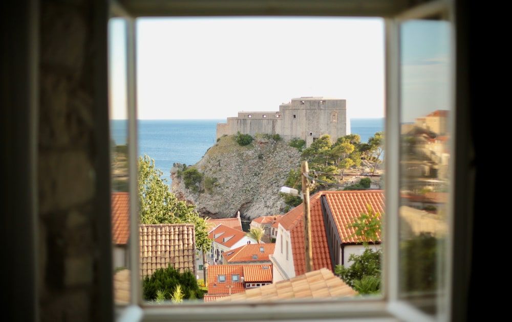 Premium Studio, Patio, Sea View