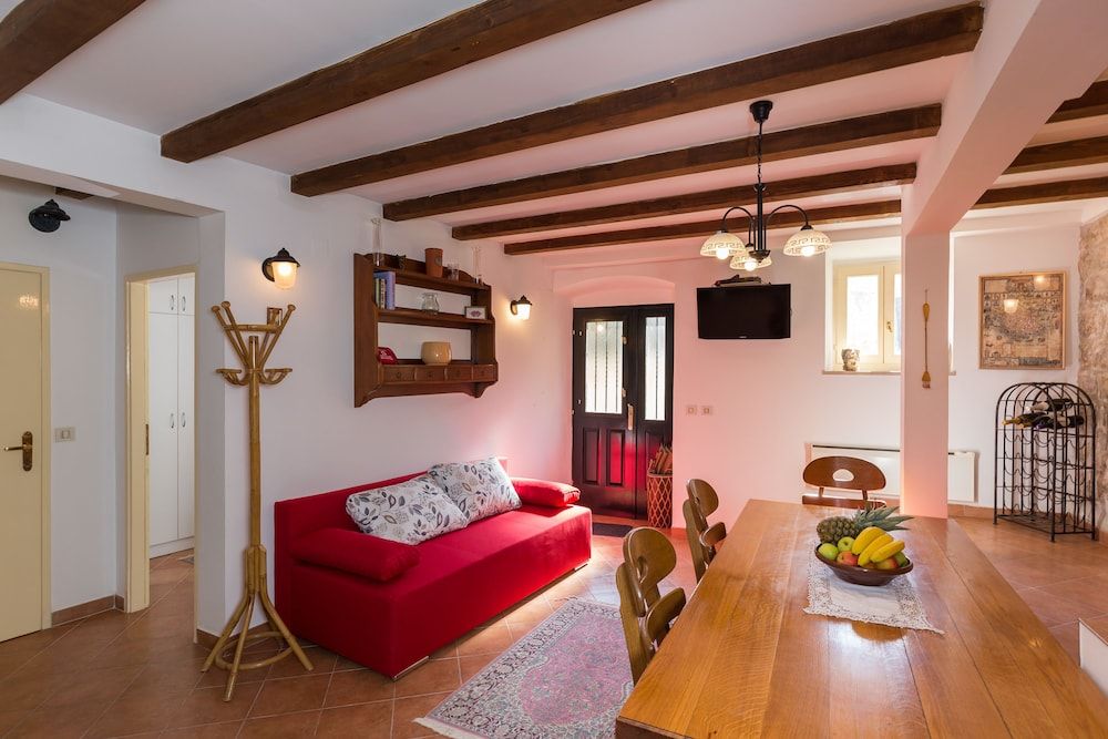 Apartments Vi-La Standard Apartment, 1 Bedroom 8