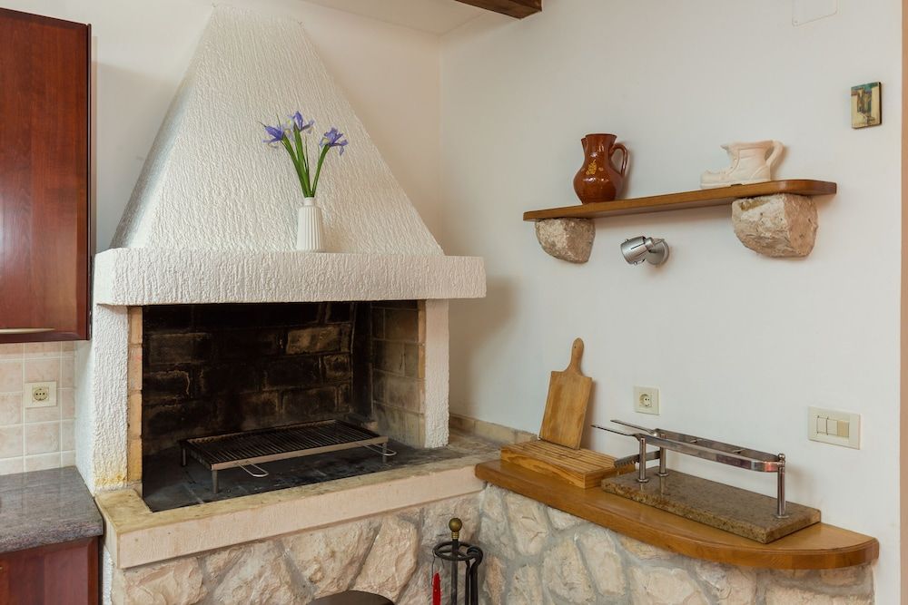 Apartments Vi-La Standard Apartment, 1 Bedroom 7