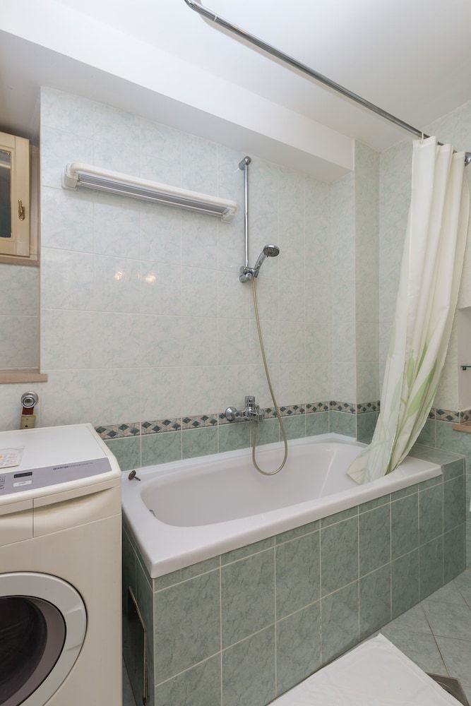 Apartments Vi-La Standard Apartment, 1 Bedroom 14