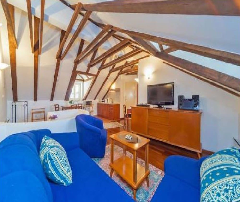 Apartments Vi-La Deluxe Apartment 8