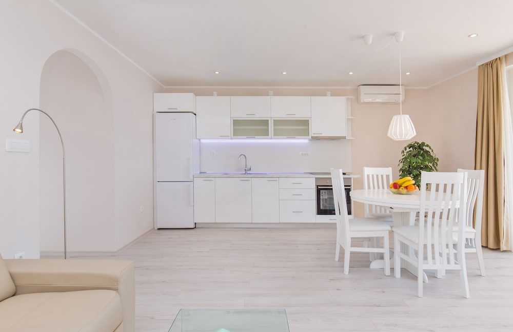 undefined Big Blue Apartments 7