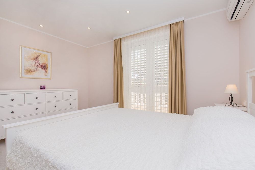 Big Blue Apartments Apartment, 1 Bedroom, Terrace, Sea View 3