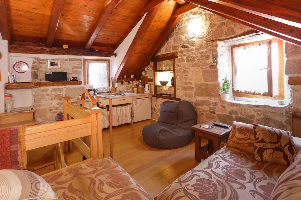 Salvezani apartments Apartment, 1 Bedroom (Attic) 6