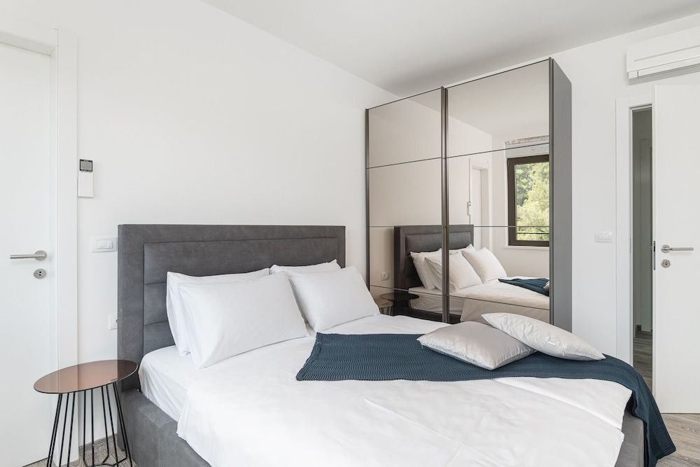 Deluxe Apartment, Multiple Beds, Sea View (Blue Bay 1)