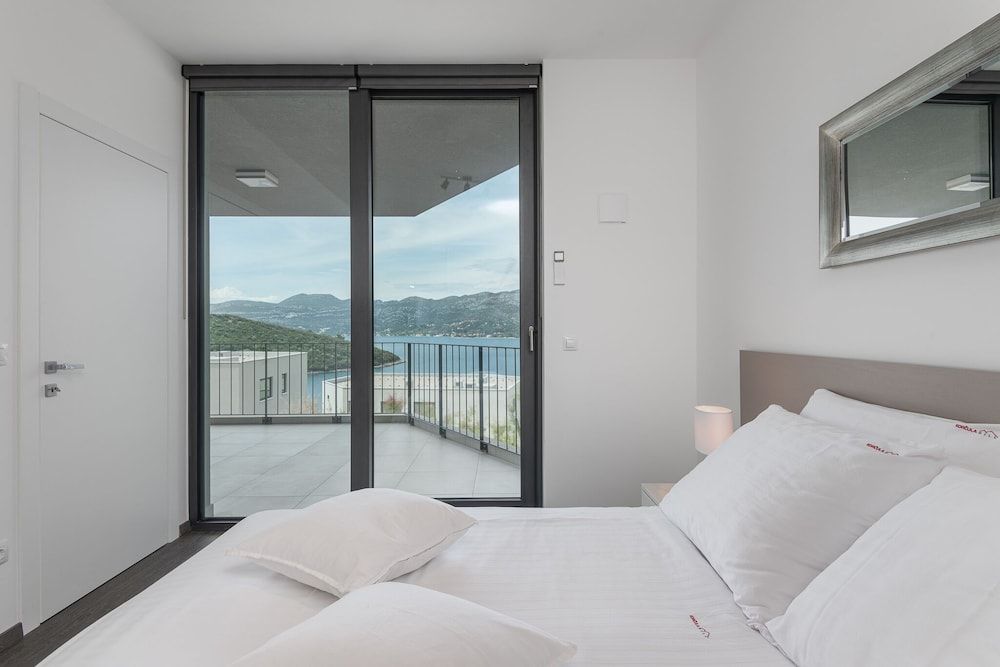 Deluxe Apartment, 2 Bedrooms, Terrace, Sea View (Oleandar 1)