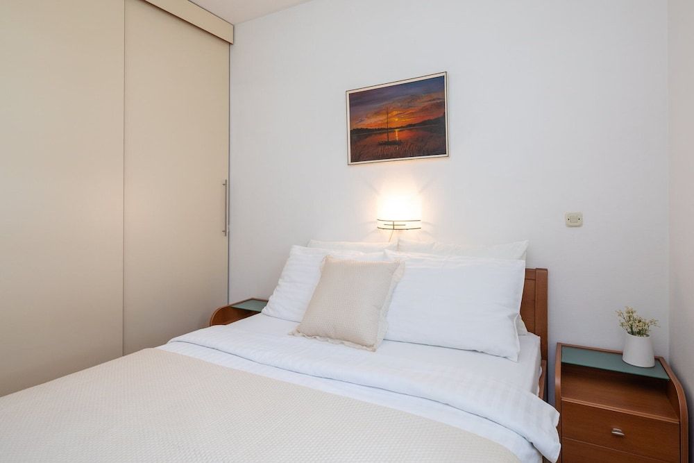 Apartment (11)