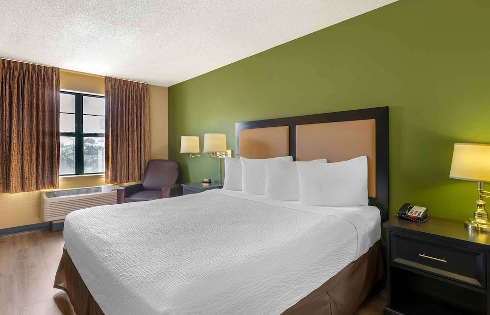 Extended Stay America Select Suites Baltimore BWI Airport