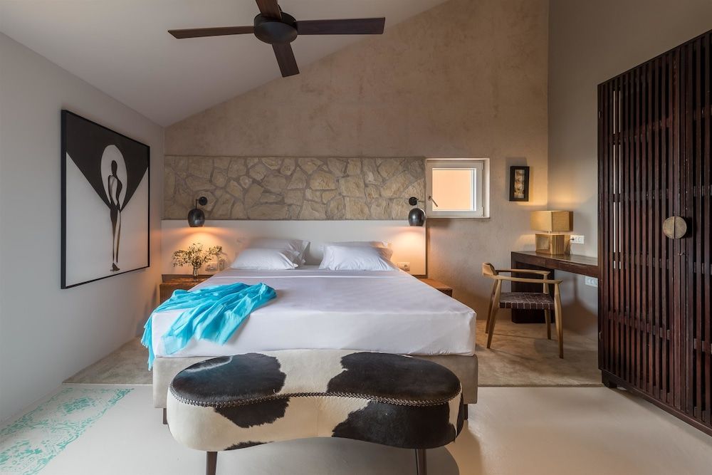 Basic Double Room, Sea View, Poolside (Ferdinand Magellan)