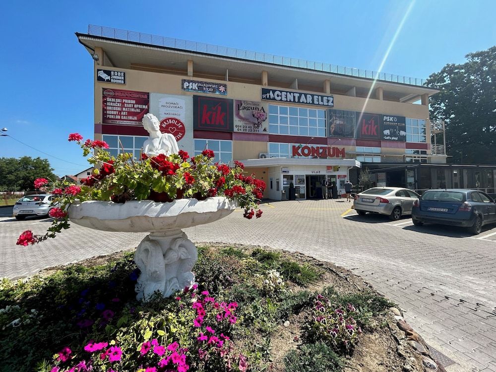 undefined Rooms Laguna 4