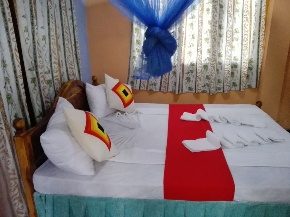 undefined New Green View 8