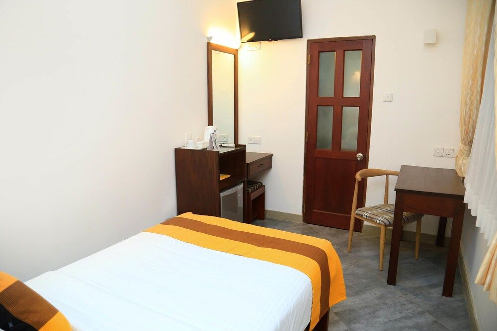 The Spring Villas Economy Single Room, 1 Twin Bed, Private Bathroom, Garden View 3