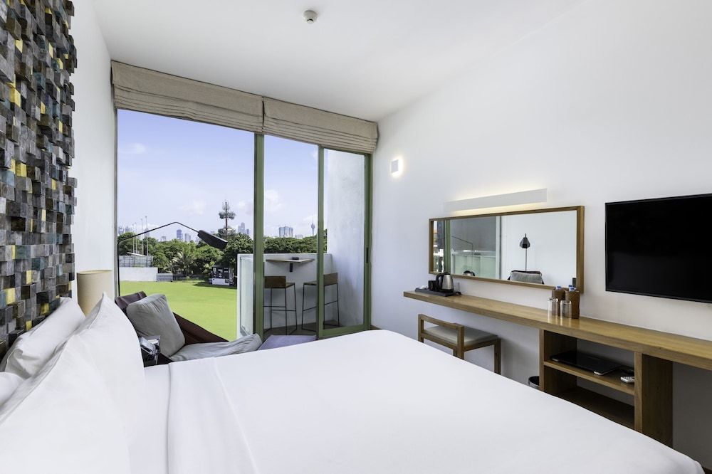 ME Colombo Superior Double or Twin Room, Balcony 2