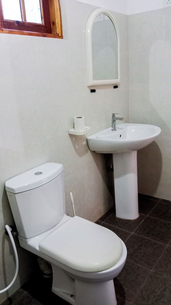 Sigiri Thilanka Rest Double Room 15