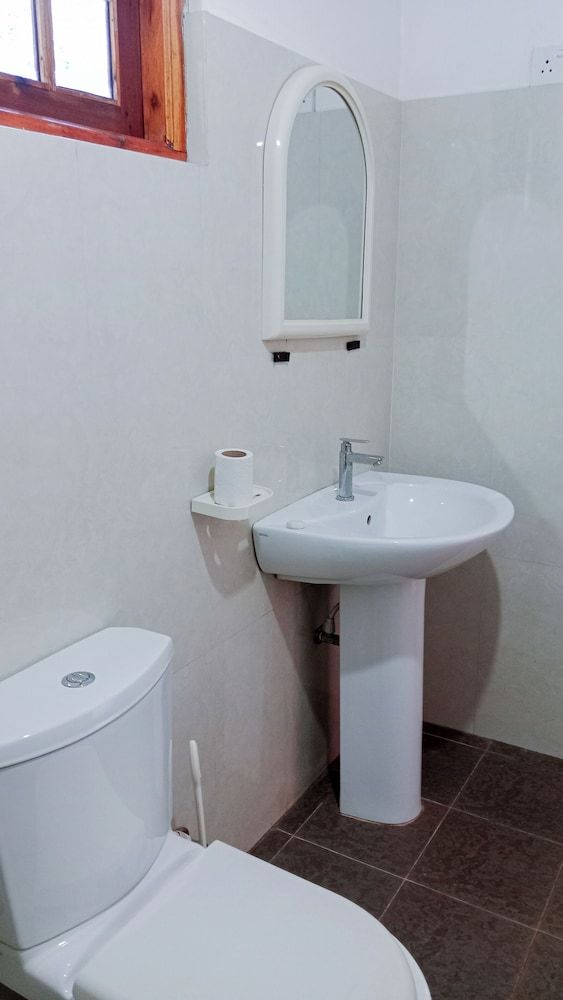 Sigiri Thilanka Rest Double Room 12