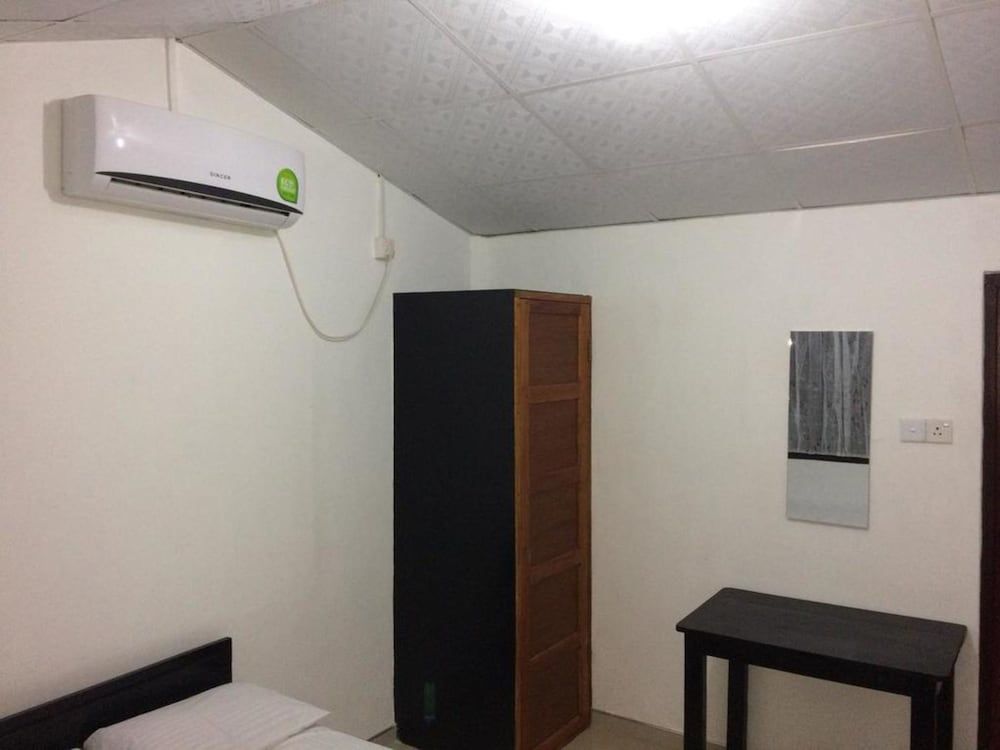 Rekawa Village Hotel