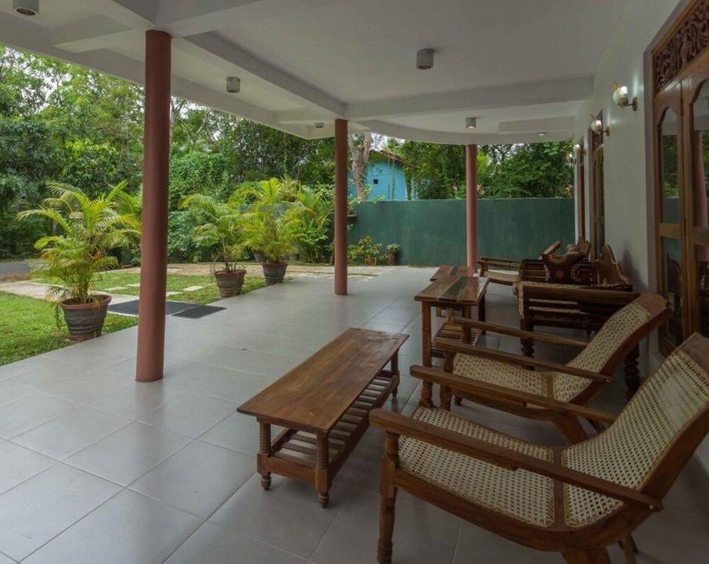 Rekawa Village Hotel Economy Double Room 7