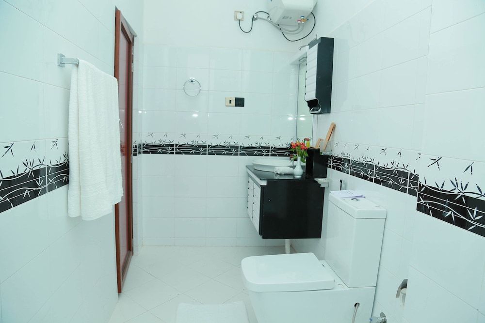 Lourdes Hotel Superior Triple Room, 1 Bedroom, Balcony, Mountain View 6