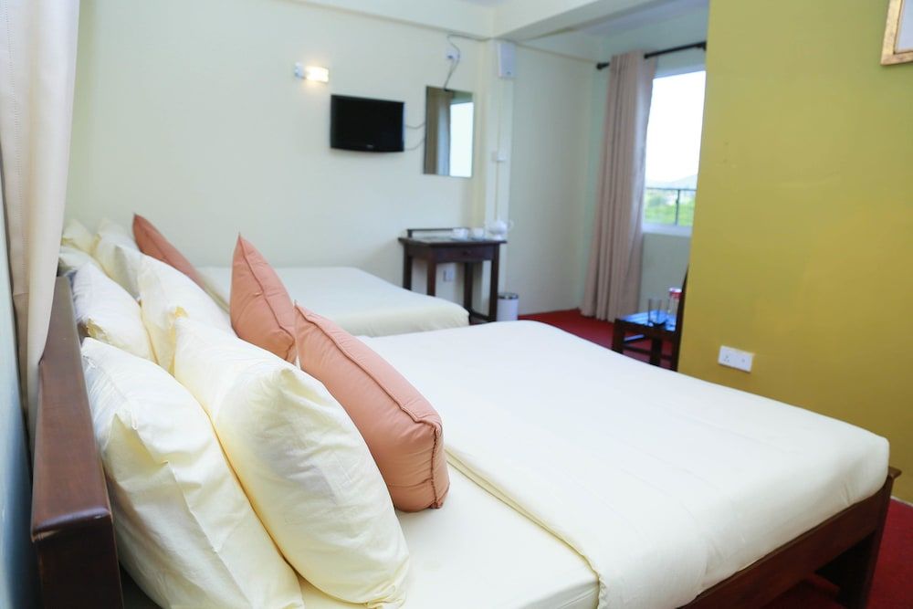 undefined Lourdes Hotel 9