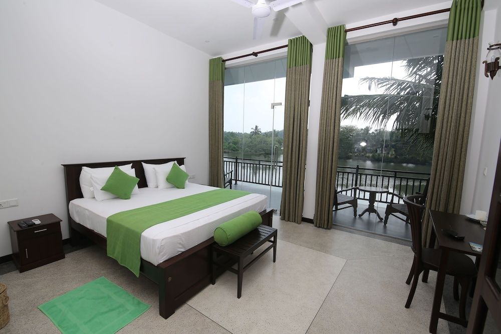 Double Room, Lake View
