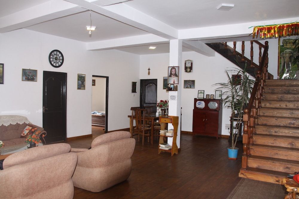 undefined chez allen 9