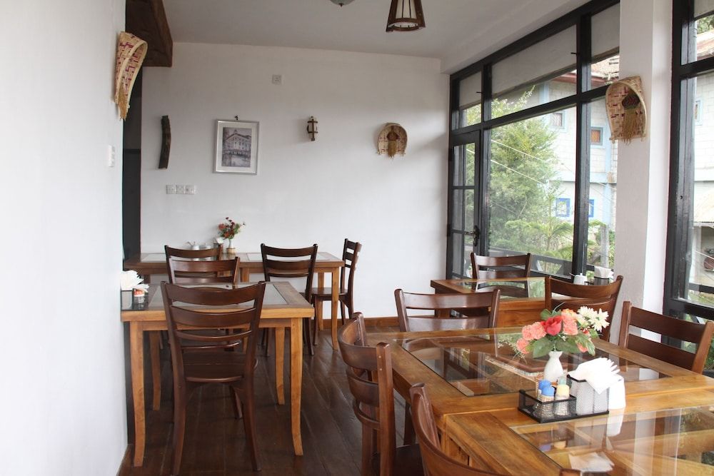 undefined chez allen 5