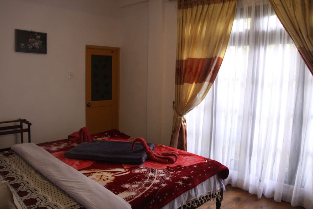 undefined chez allen