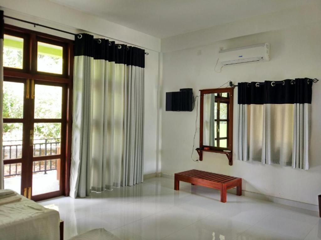 Wildescape Polonnaruwa Deluxe Triple Room 2