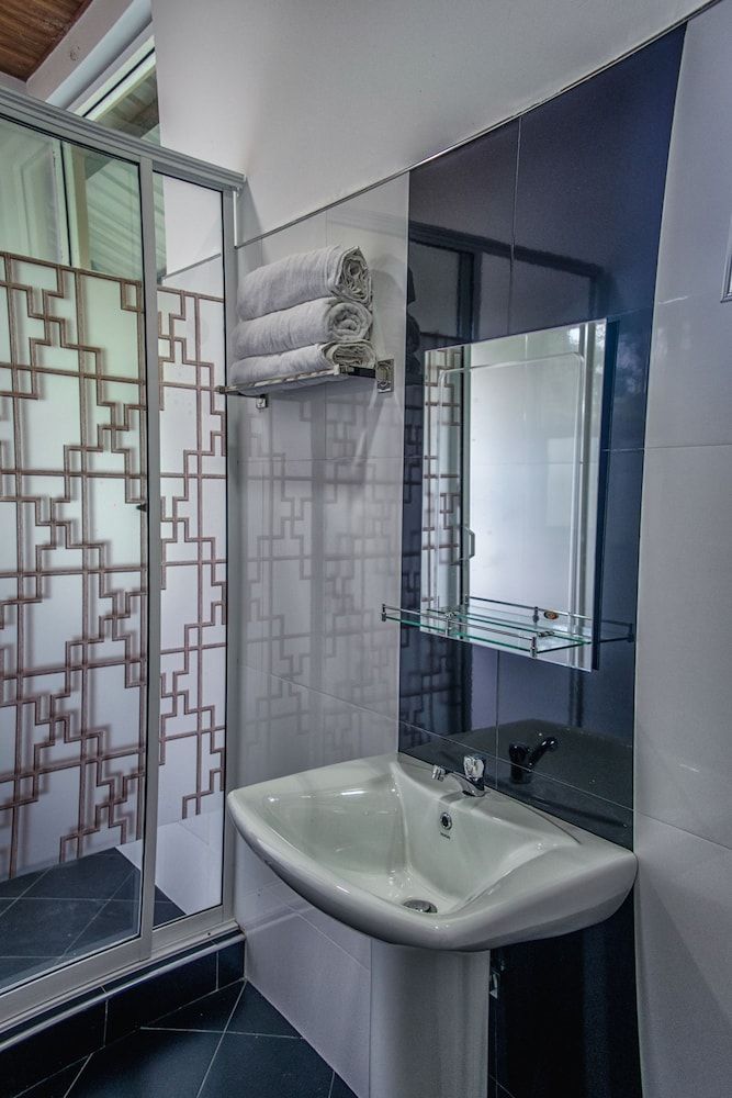 Wildescape Polonnaruwa Family Quadruple Room, Ground Floor 4