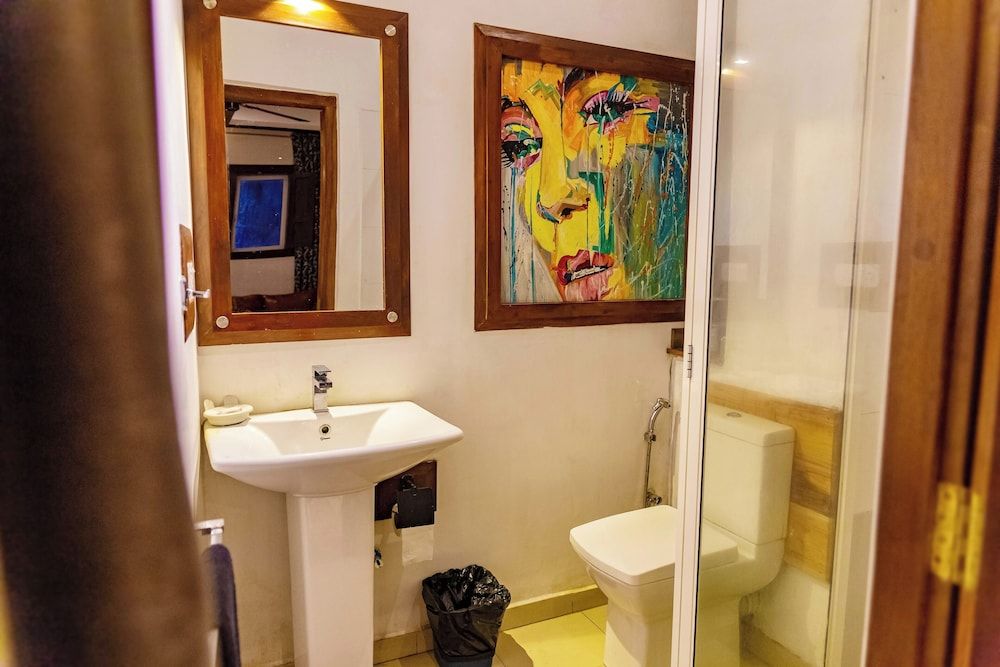 Villa Surf Beach Standard Double Room, 1 King Bed 4