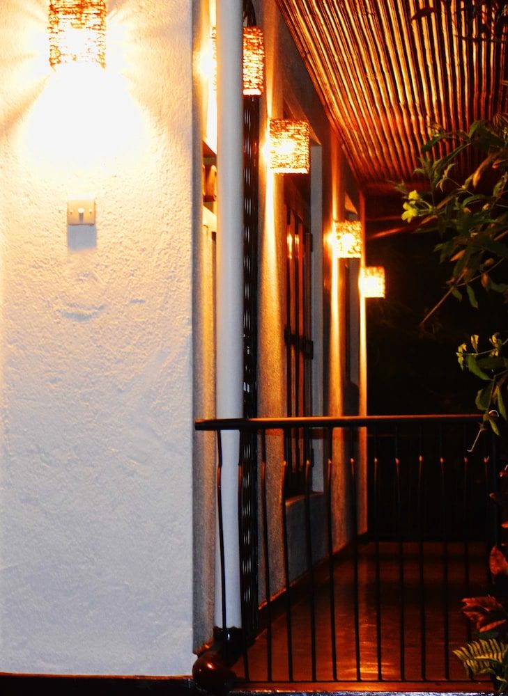 undefined Avaana By SpringHills 4