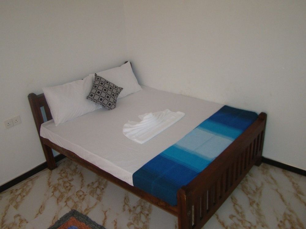 Nadun Rest Luxury Double Room, 2 Bedrooms, Garden View 6