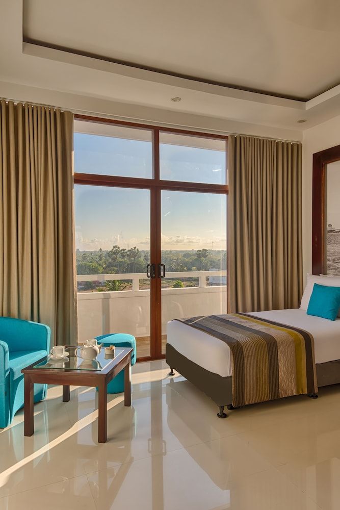 North Gate Jaffna Family Triple Room 2