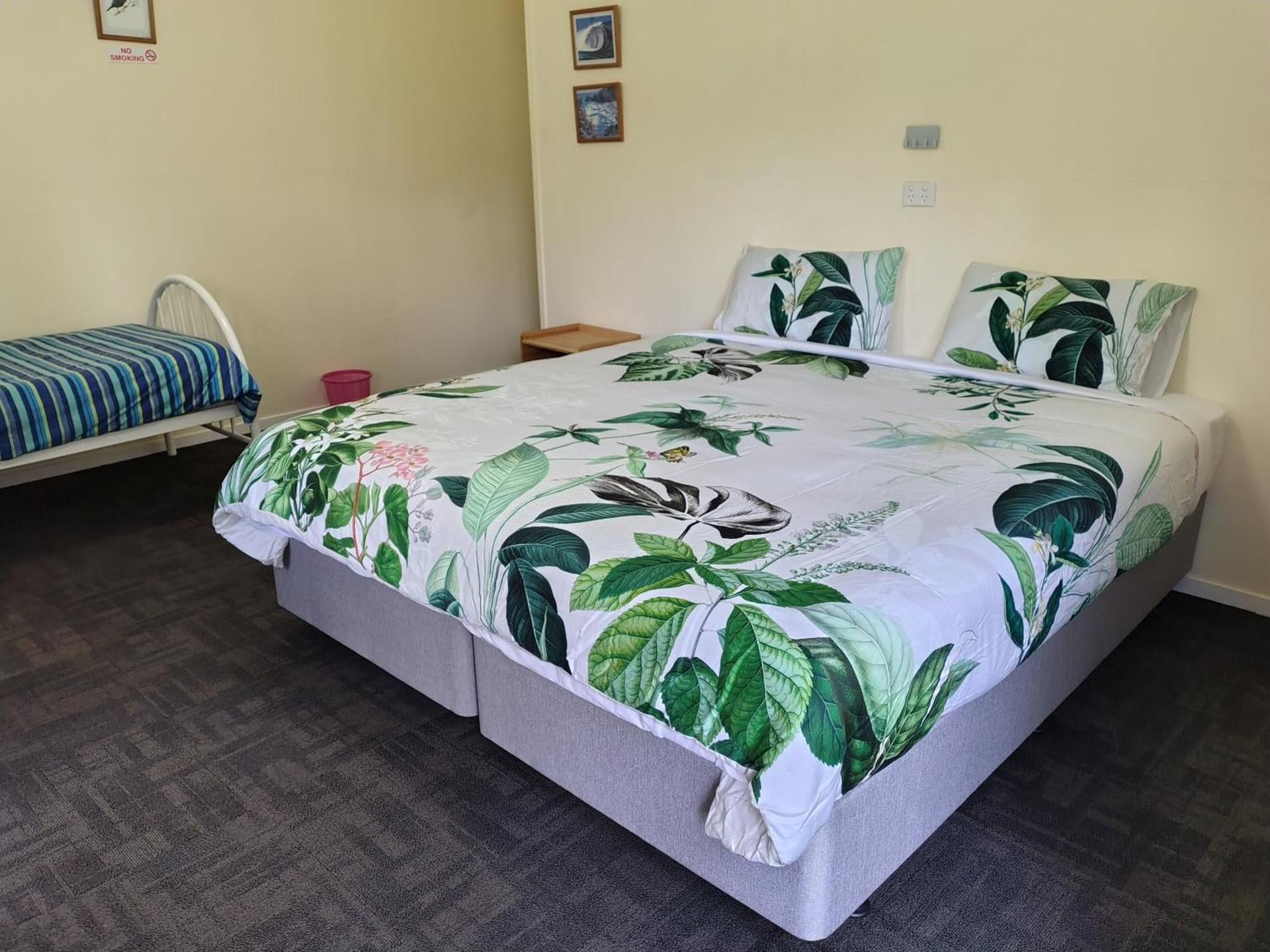 Triple Room with Private Bathroom
